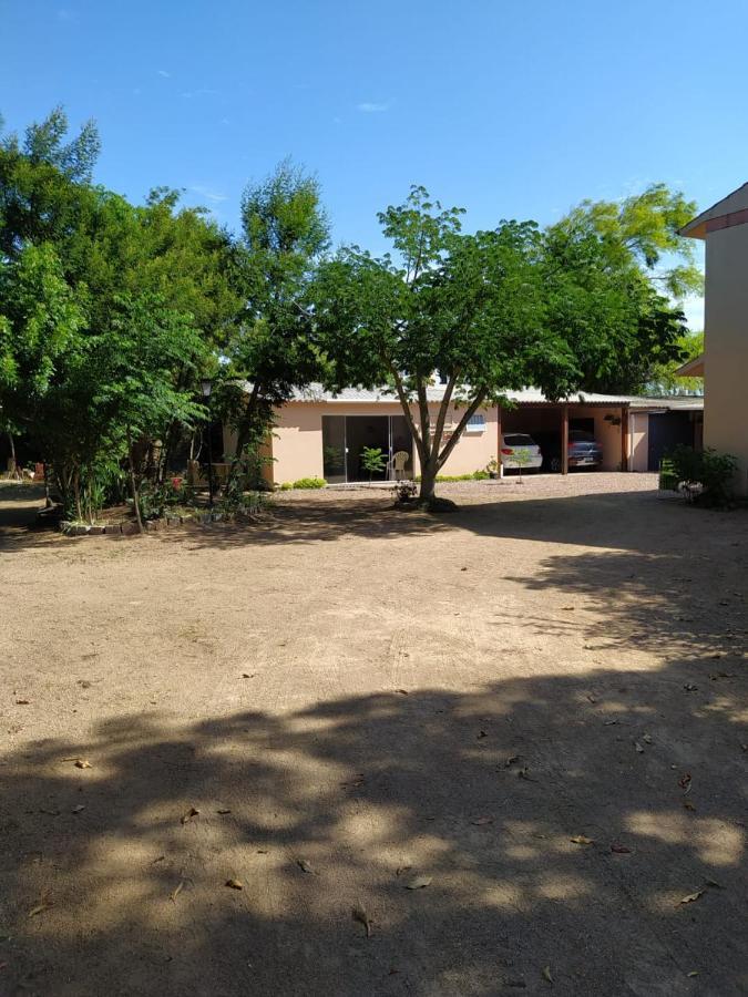 Apto 02 *